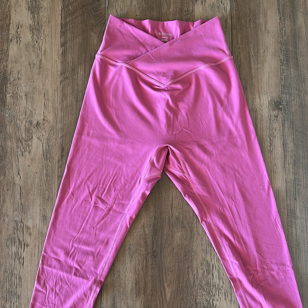 BUFFBUNNY SIREN LEGGINGS SUGAR PLUM SIZE MEDIUM - Picture 5 of 8